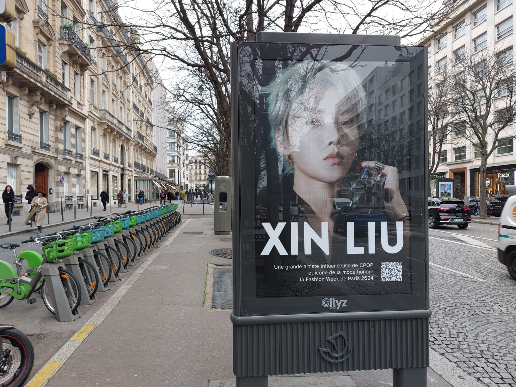 XIN LIU - Fashion Week Paris 2024